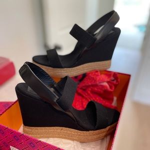 Tory Burch 120mm Two Band Wedge Slingback